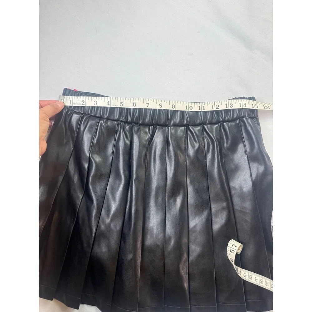 Justice XL 16/18‎ Plus Black Pleated Pleather Skort Faux Leather Skirt Emo Punk